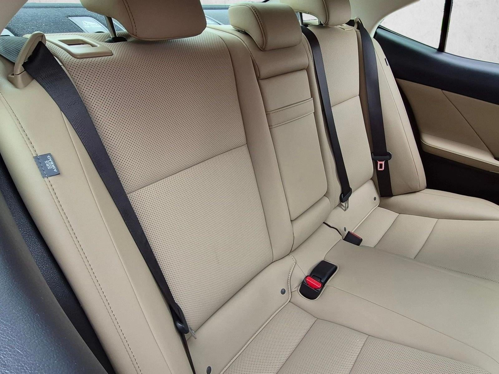 2020 Lexus IS 300 RWD
