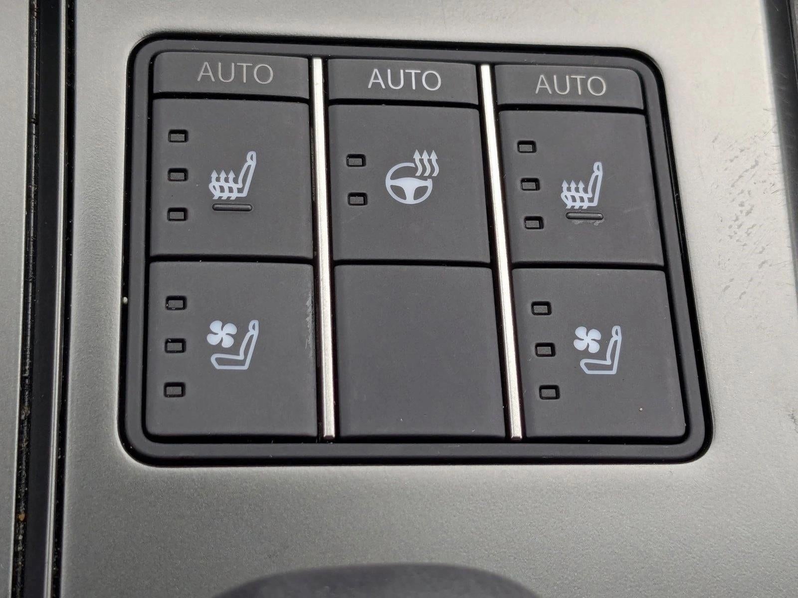 2025 Lexus UX 300h Premium FWD