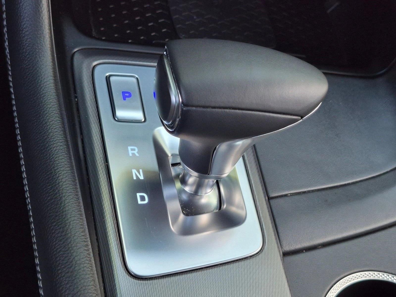 2024 Genesis G70 2.5T RWD