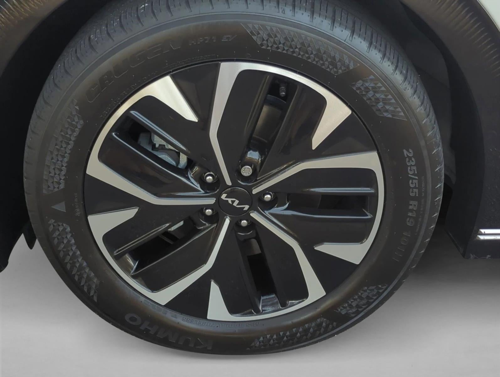 2024 Kia EV6 Wind RWD