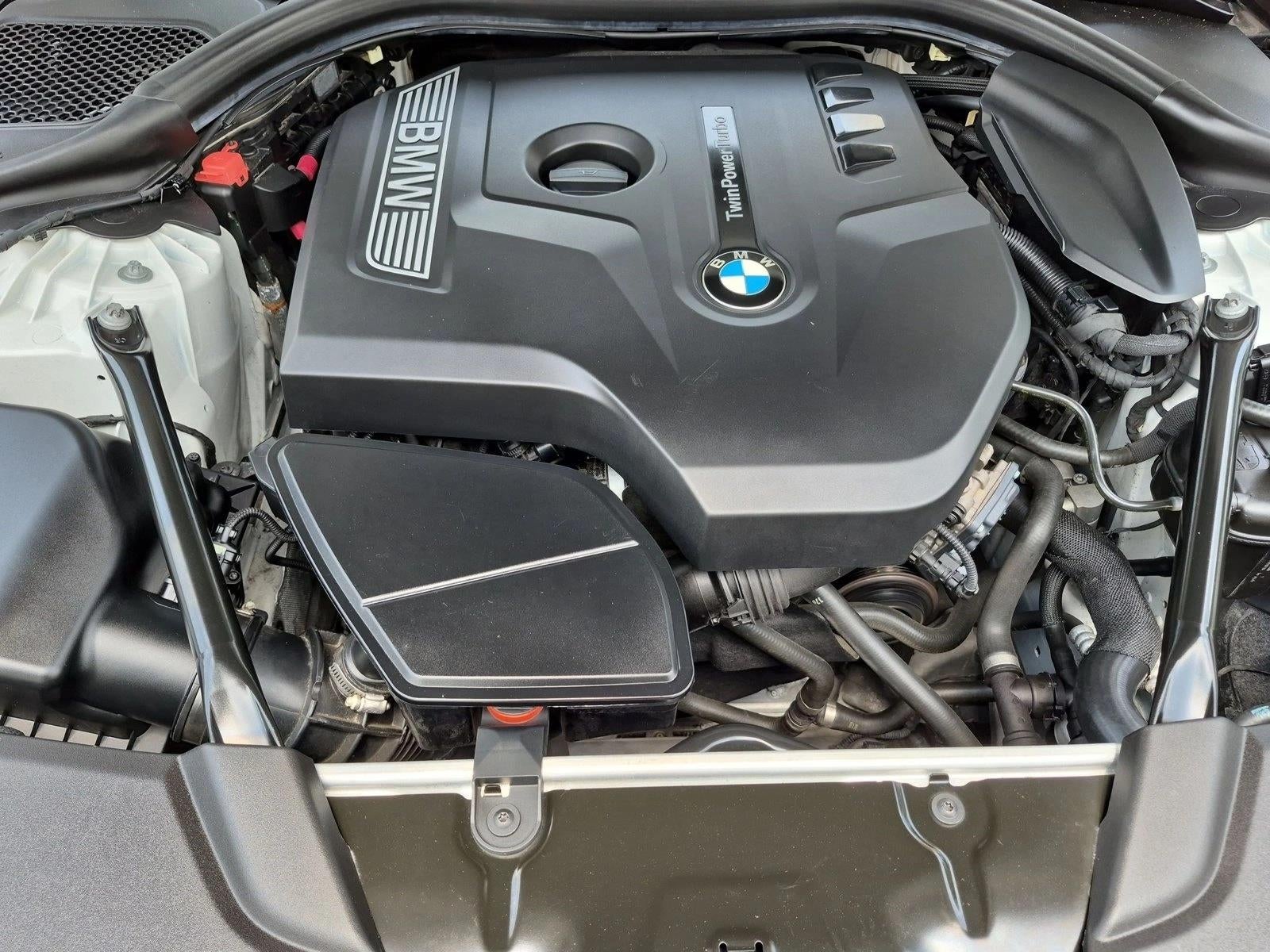 2017 BMW 530i Sedan