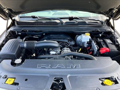 2022 RAM 1500 Laramie 4x2 Crew Cab 5'7" Box