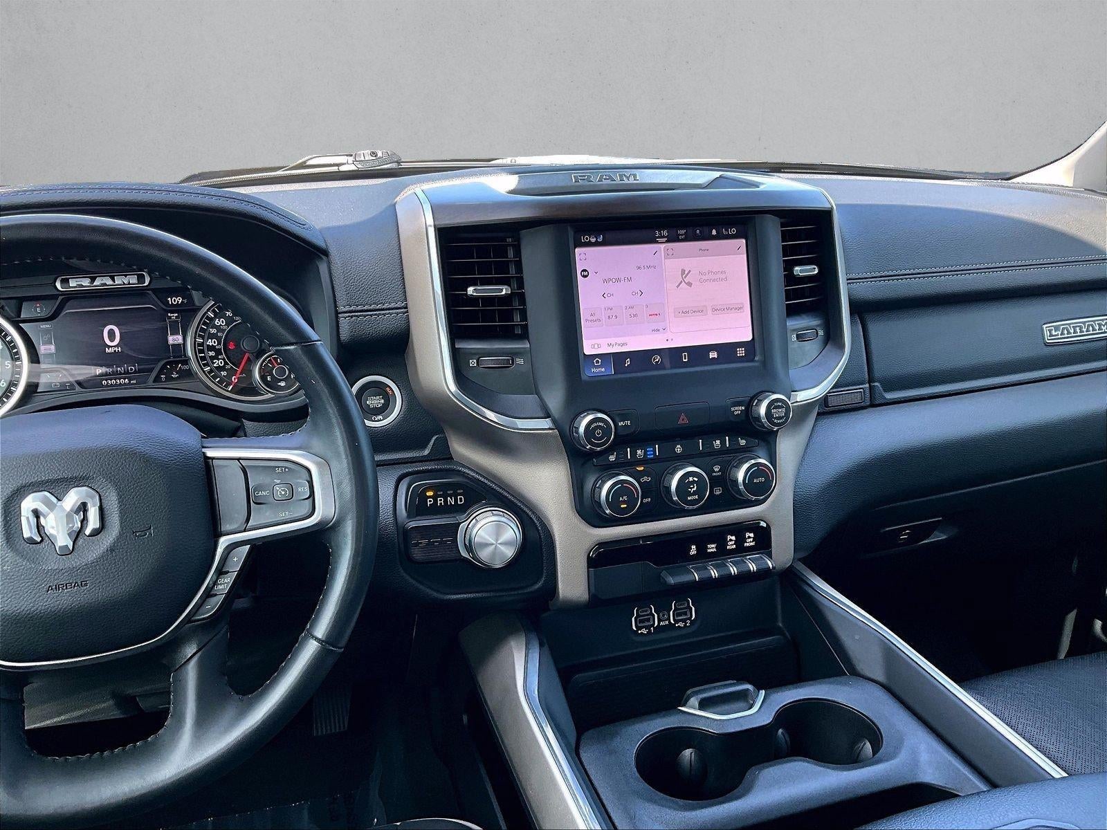 2022 RAM 1500 Laramie 4x2 Crew Cab 5'7" Box