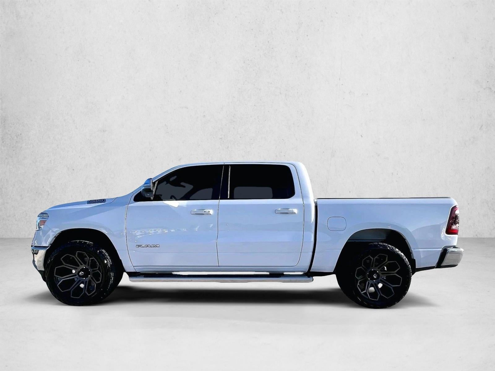 2024 RAM 1500 Laramie 4x4 Crew Cab 5'7" Box
