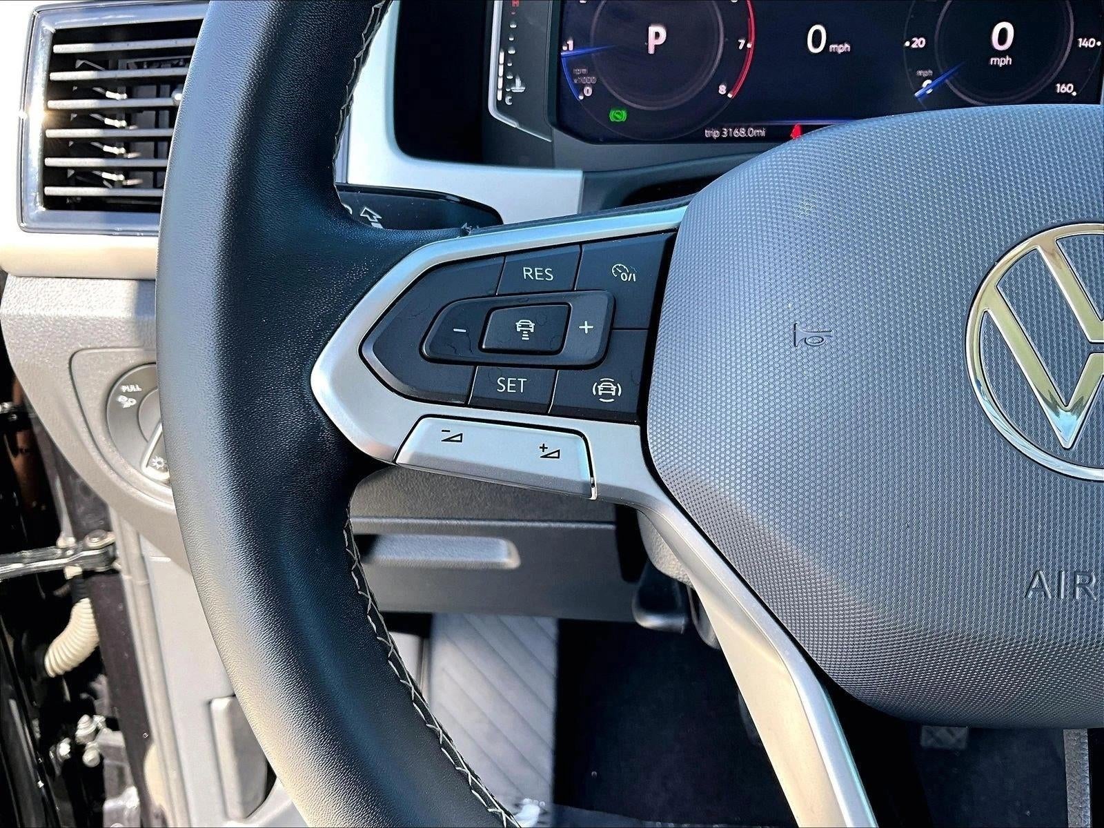 2023 Volkswagen Atlas 3.6L V6 SE w/Technology FWD