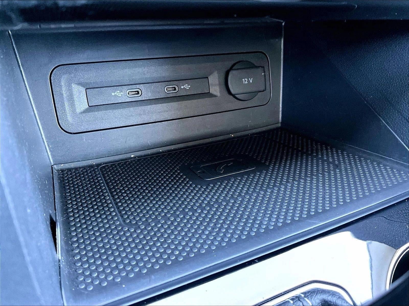 2023 Volkswagen Atlas 3.6L V6 SE w/Technology FWD