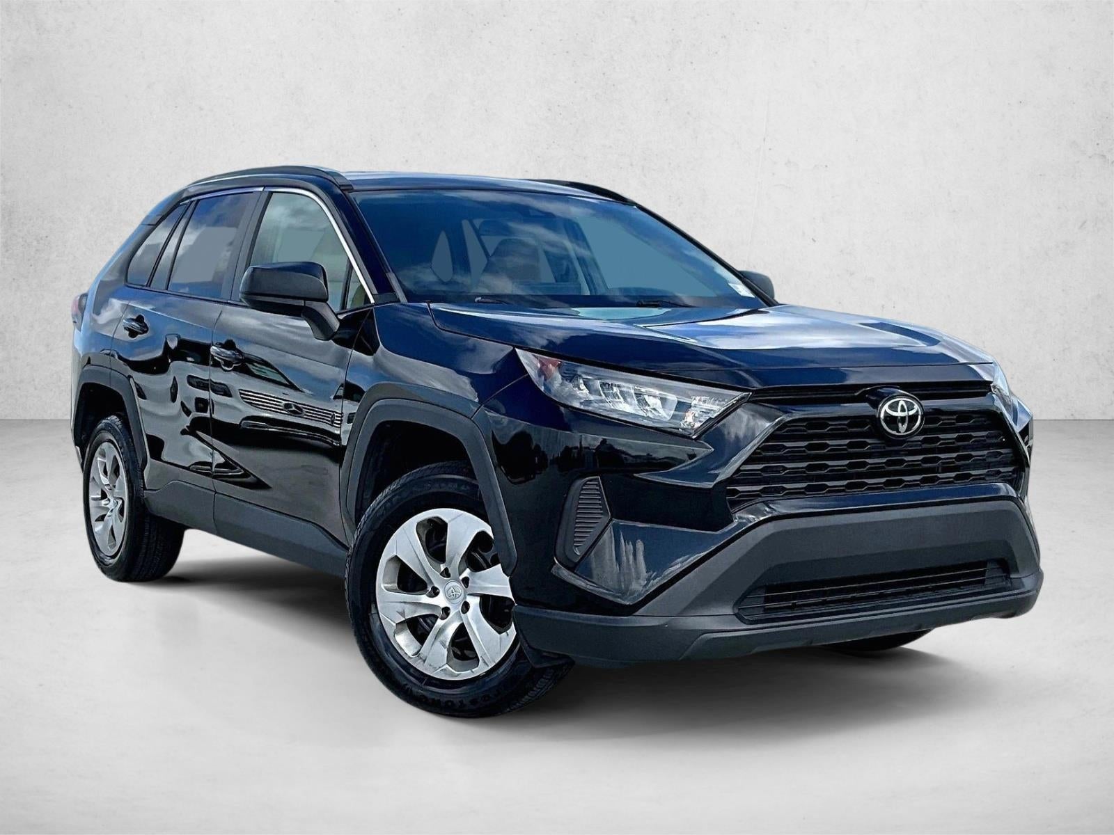 2021 Toyota RAV4 LE FWD (GS)