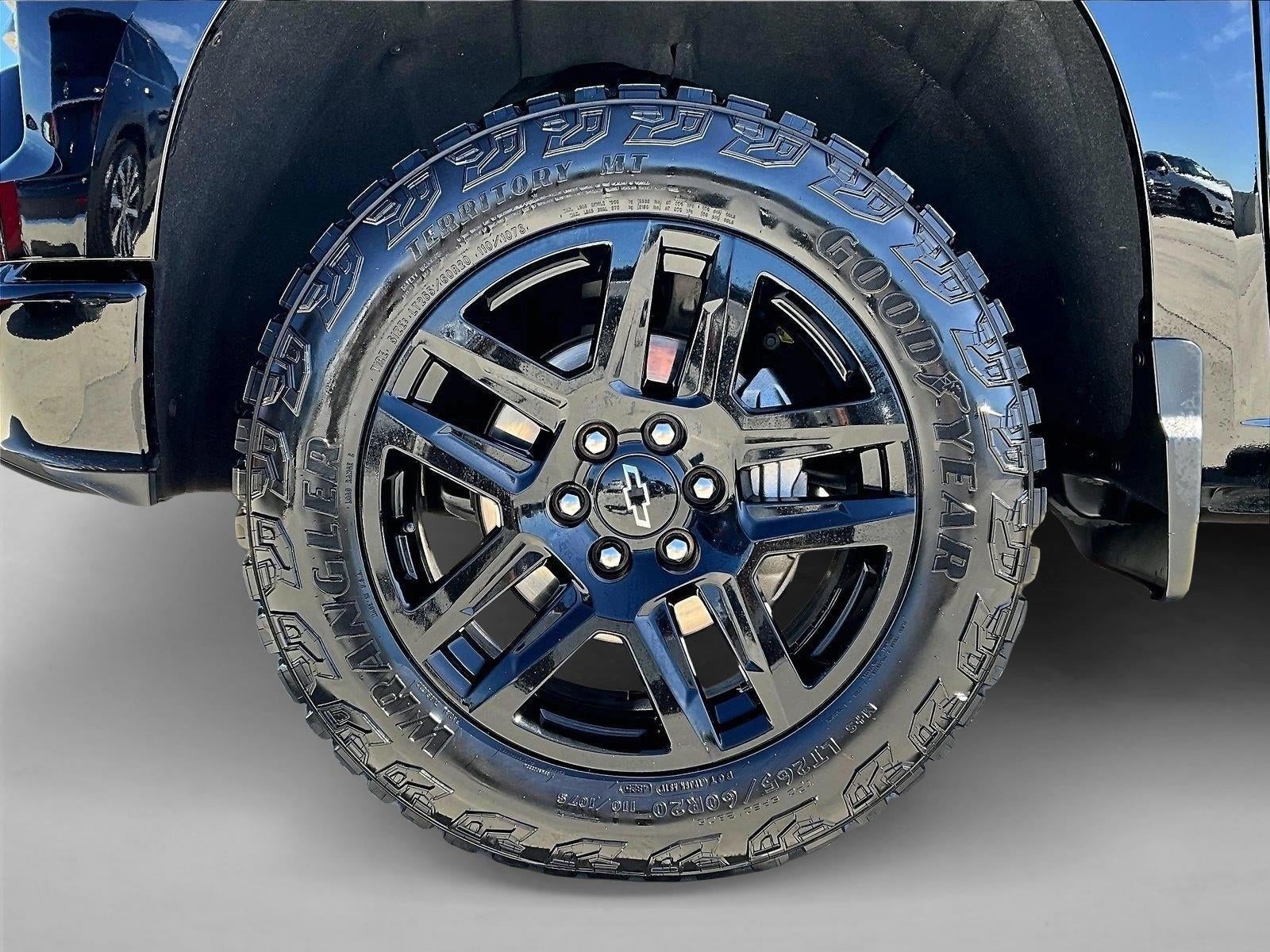 2022 Chevrolet Silverado 1500 Crew Cab Short Box 4-Wheel Drive LT Trail Boss