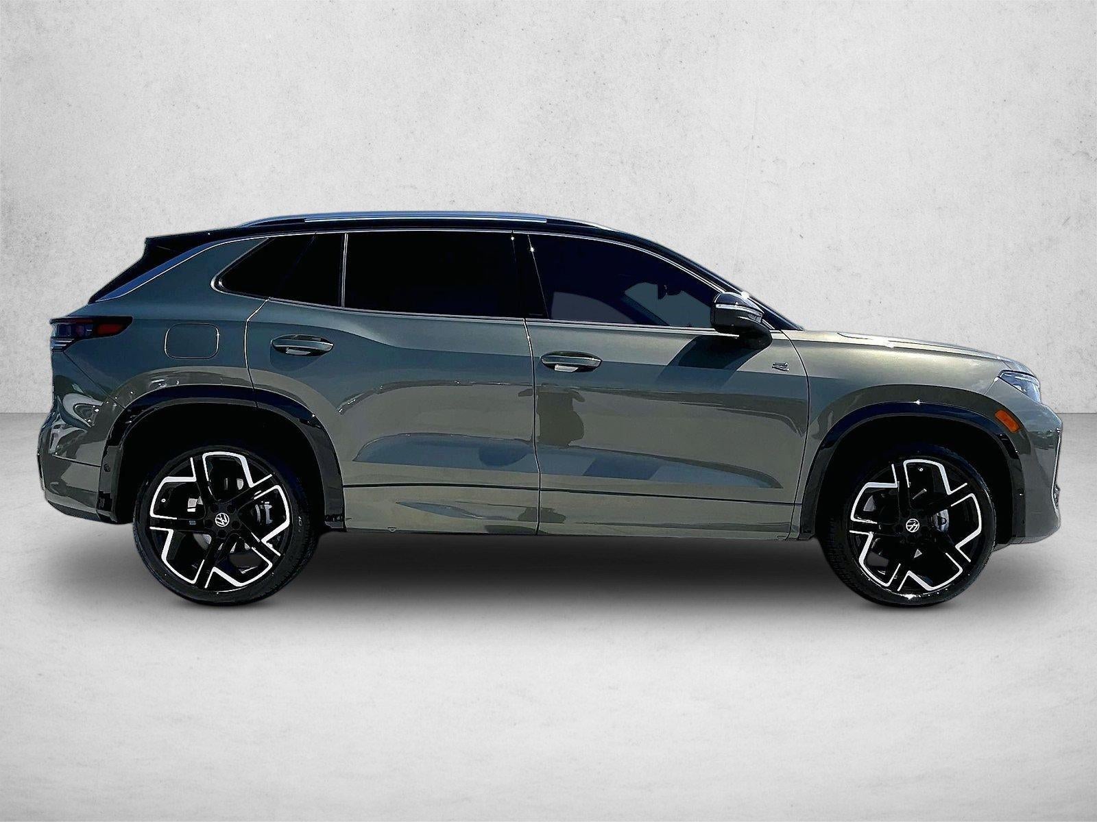 2026 Volkswagen Tiguan SEL R-Line Turbo 4MOTION