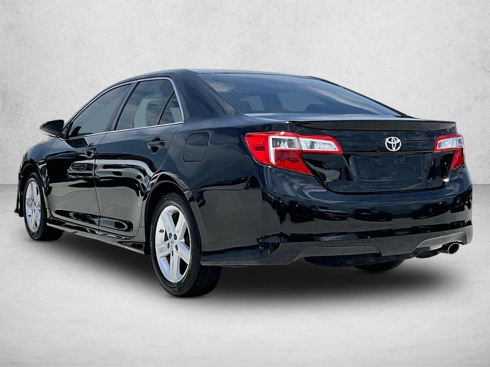 2013 Toyota Camry 4dr Sdn I4 Auto SE (Natl)