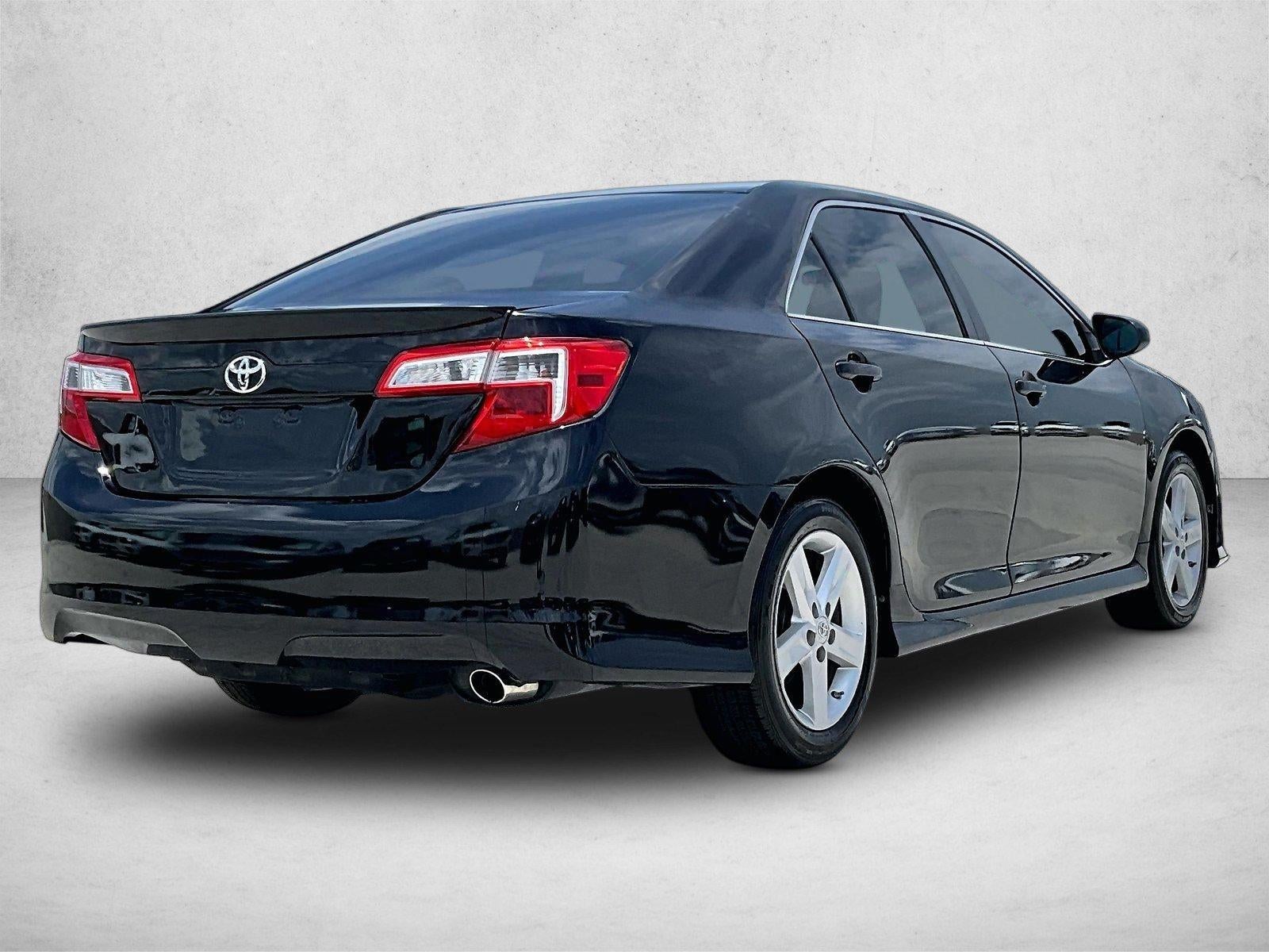 2013 Toyota Camry 4dr Sdn I4 Auto SE (Natl)
