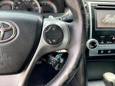 2013 Toyota Camry 4dr Sdn I4 Auto SE (Natl)