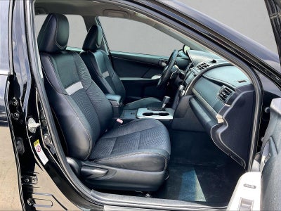 2013 Toyota Camry 4dr Sdn I4 Auto SE (Natl)
