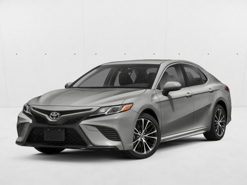 2020 Toyota Camry SE Auto (SE)