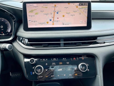 2023 INFINITI QX60 LUXE FWD