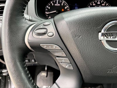 2019 Nissan Pathfinder FWD SL