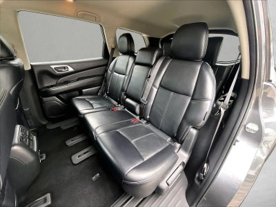 2019 Nissan Pathfinder FWD SL