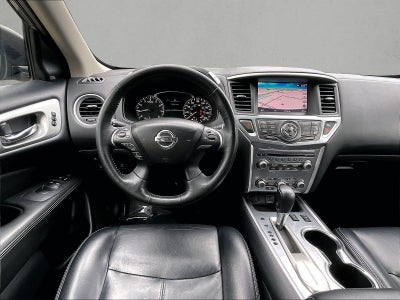 2019 Nissan Pathfinder FWD SL