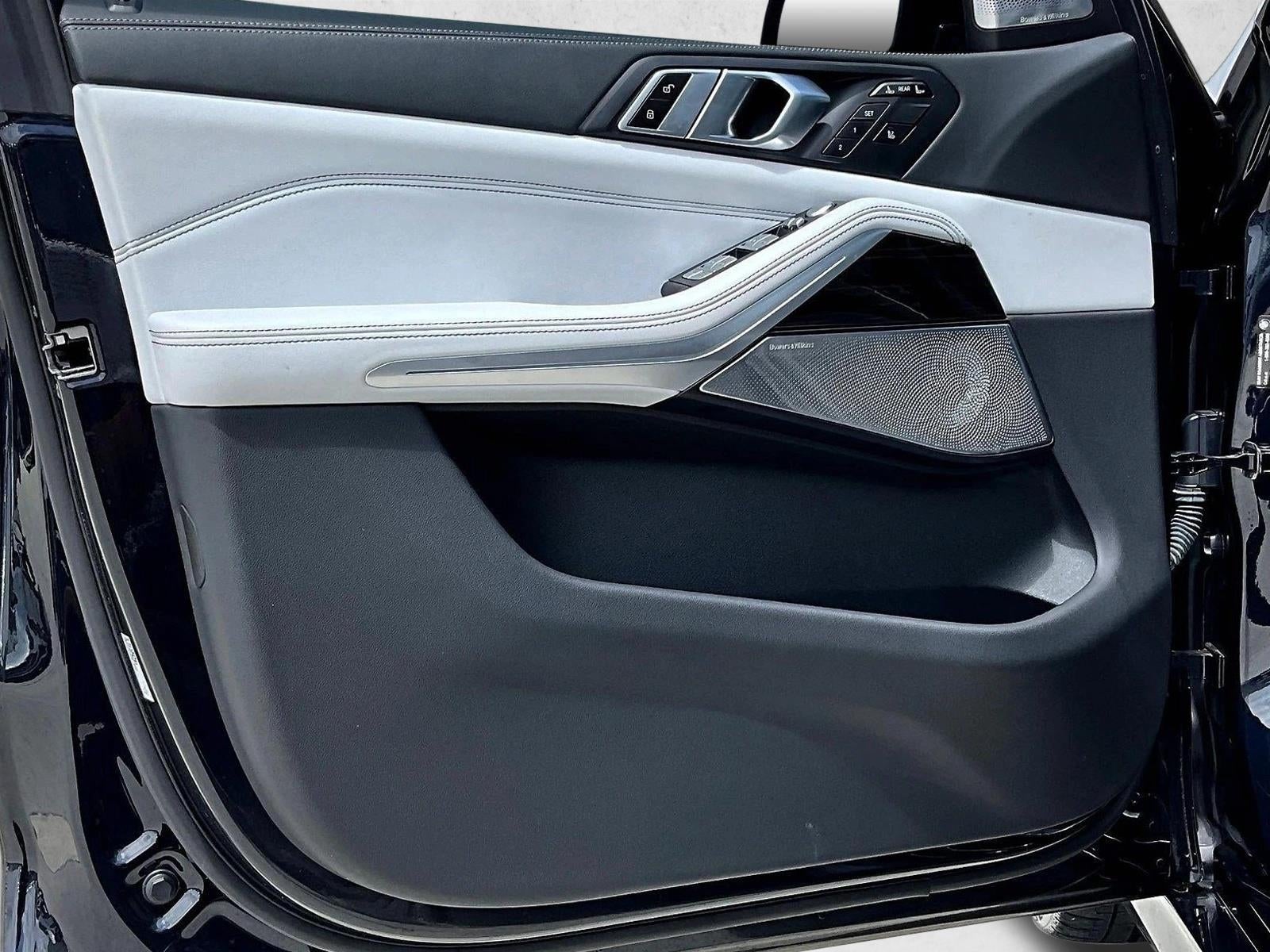 2024 BMW X7 xDrive40i Sports Activity Vehicle