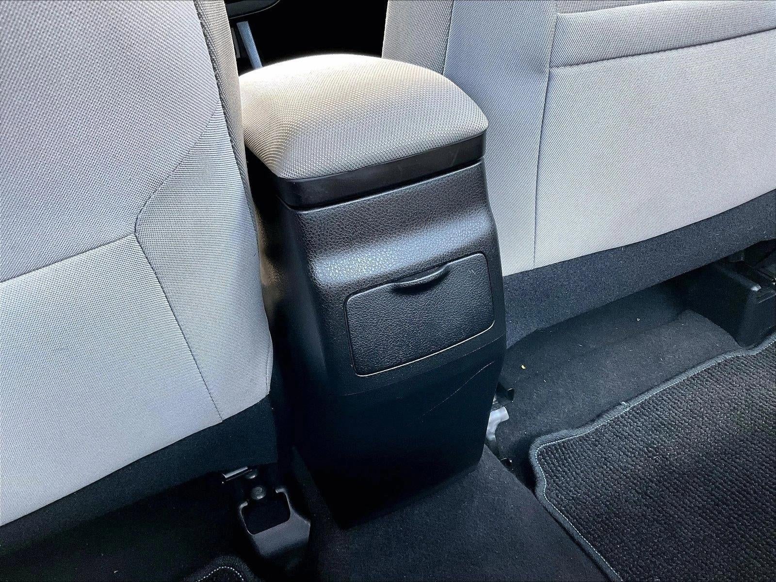 2016 Toyota Corolla 4dr Sdn CVT Auto LE Plus (Natl)