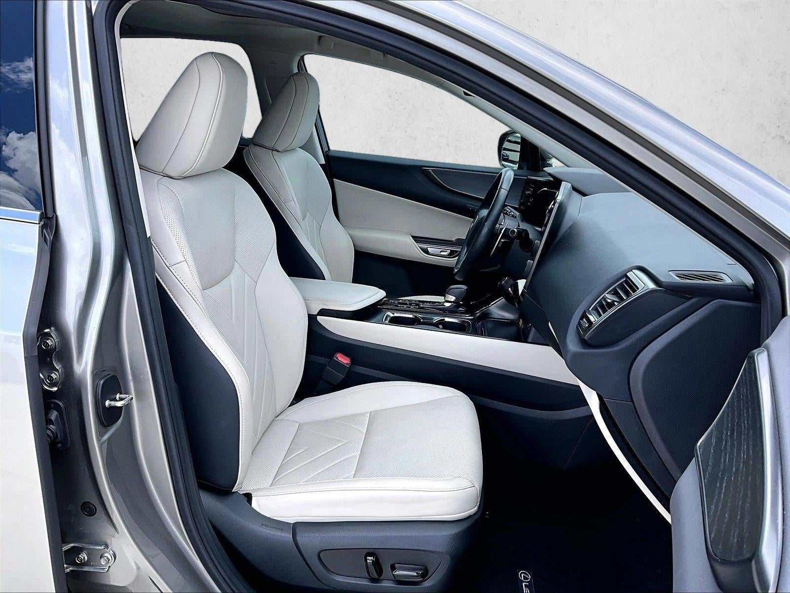 2025 Lexus NX 450h+ Luxury AWD