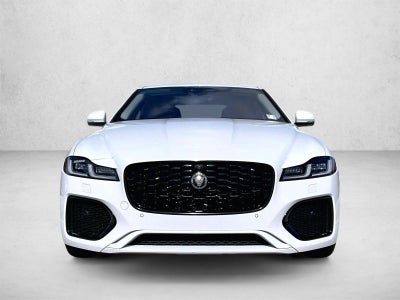 2021 Jaguar XF SE Sedan RWD