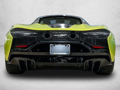 2023 McLaren Artura Coupe