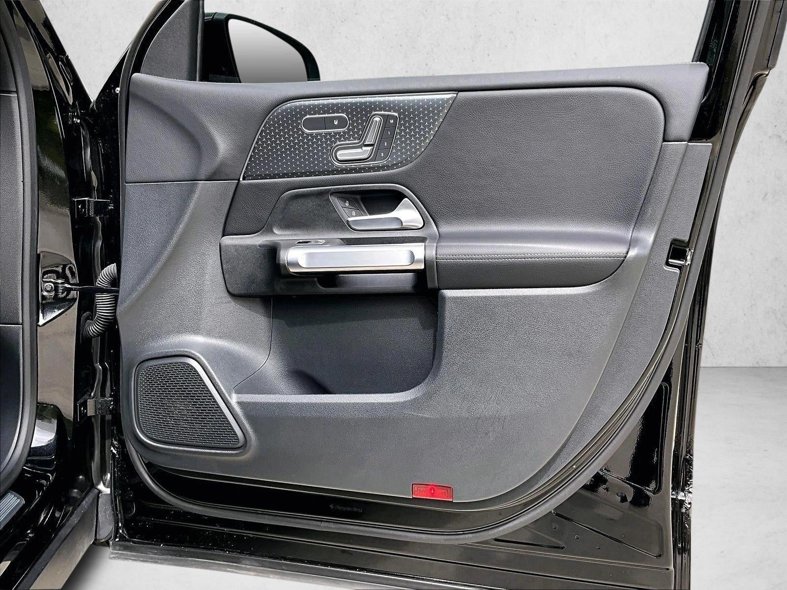 2025 Mercedes-Benz GLB GLB 250 SUV