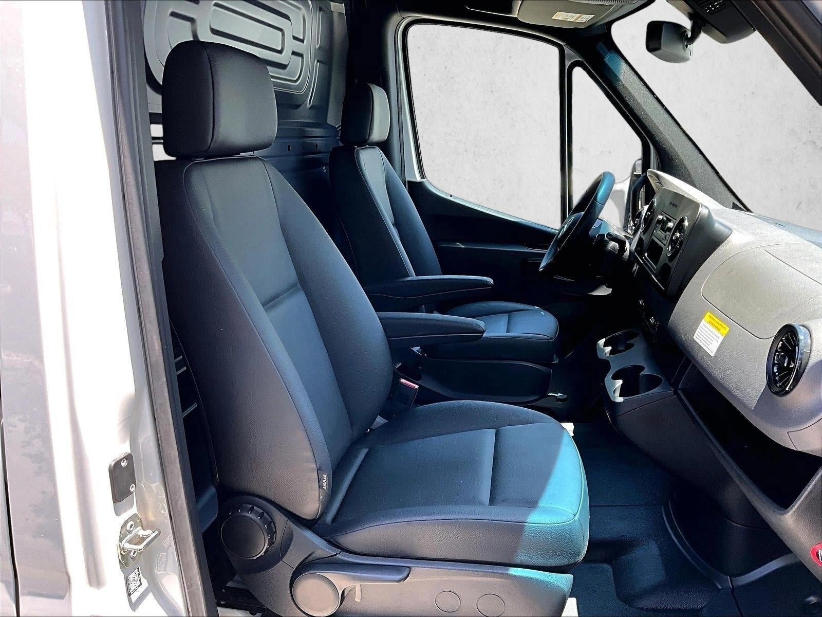 2025 Mercedes-Benz Sprinter Cargo Van 2500 High Roof I4 Diesel 170" RWD