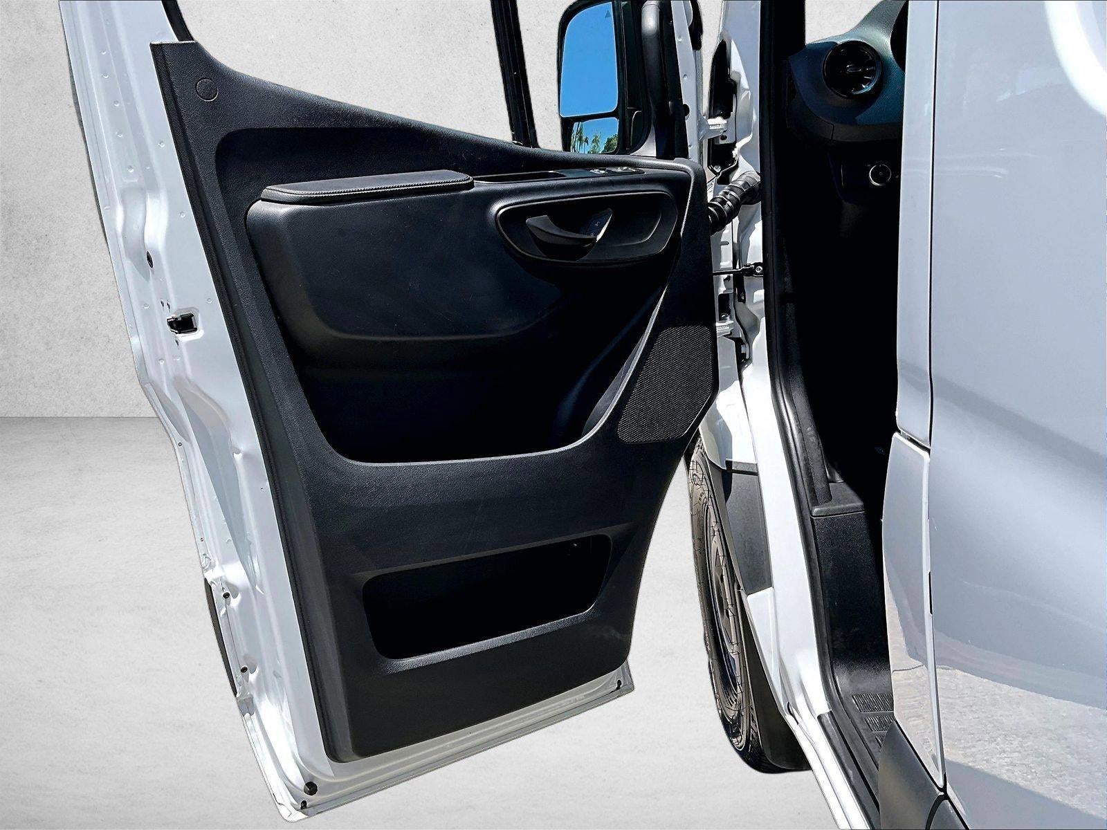 2023 Mercedes-Benz Sprinter Cargo Van 2500 Standard Roof I4 Diesel HO 144" RWD