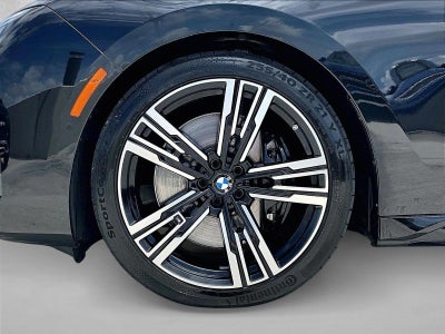 2023 BMW 760i xDrive Sedan