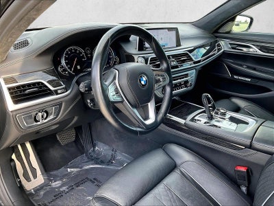 2017 BMW 750i Sedan