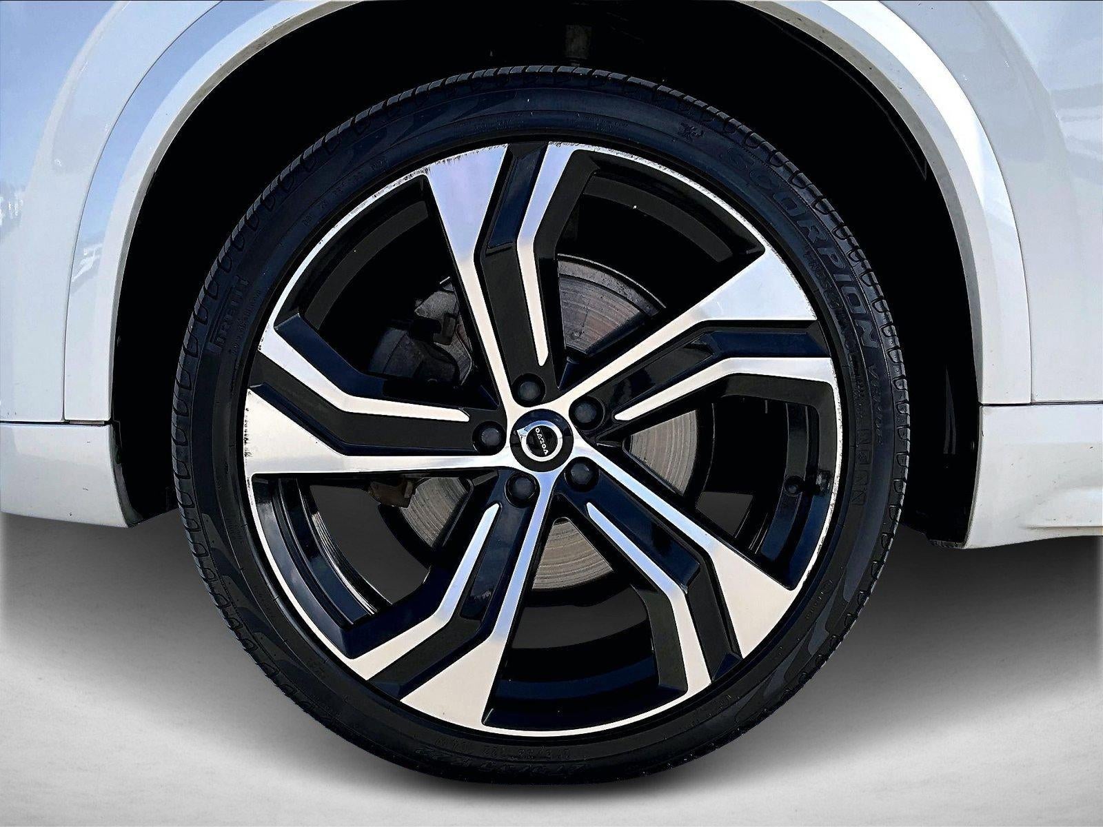 2020 Volvo XC90 T5 AWD R-Design 7 Passenger