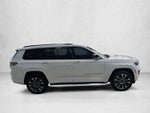 2022 Jeep Grand Cherokee L Overland 4x2