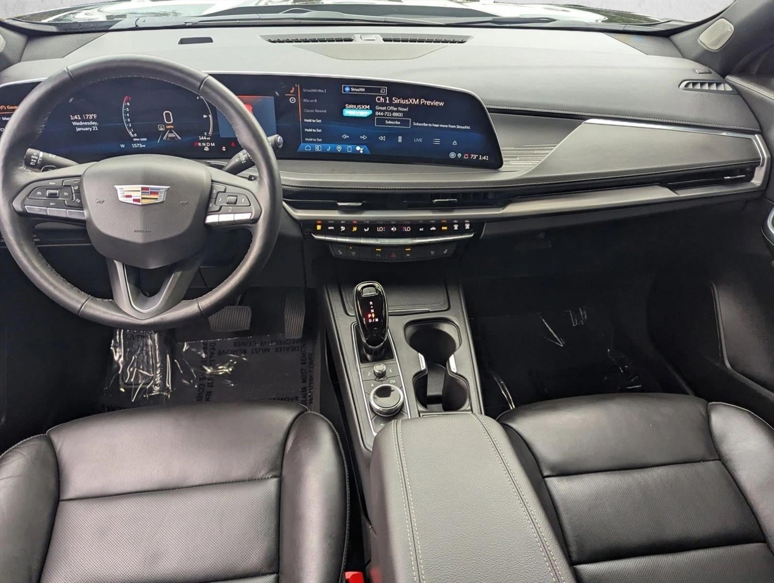 2024 Cadillac XT4 FWD 4dr Premium Luxury