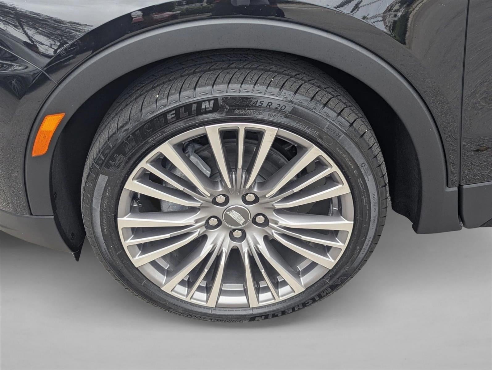 2024 Cadillac XT4 FWD 4dr Premium Luxury