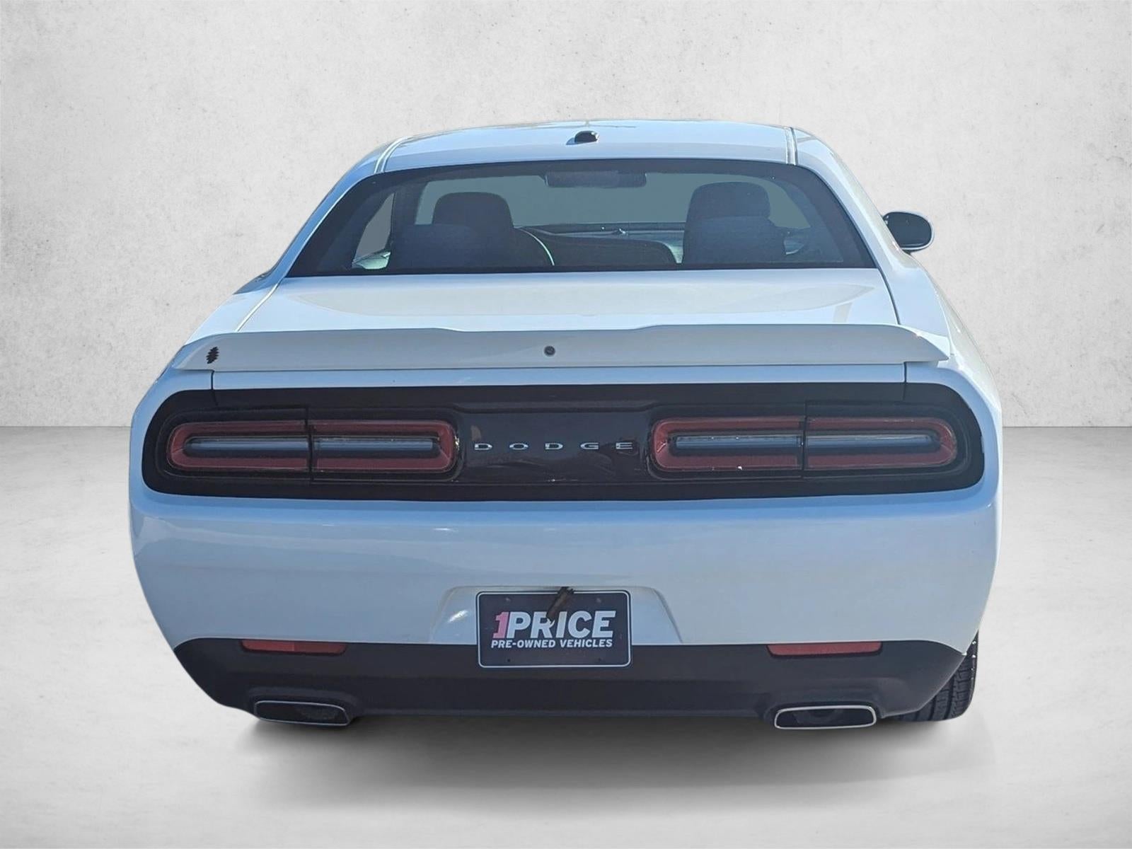 2019 Dodge Challenger SXT RWD