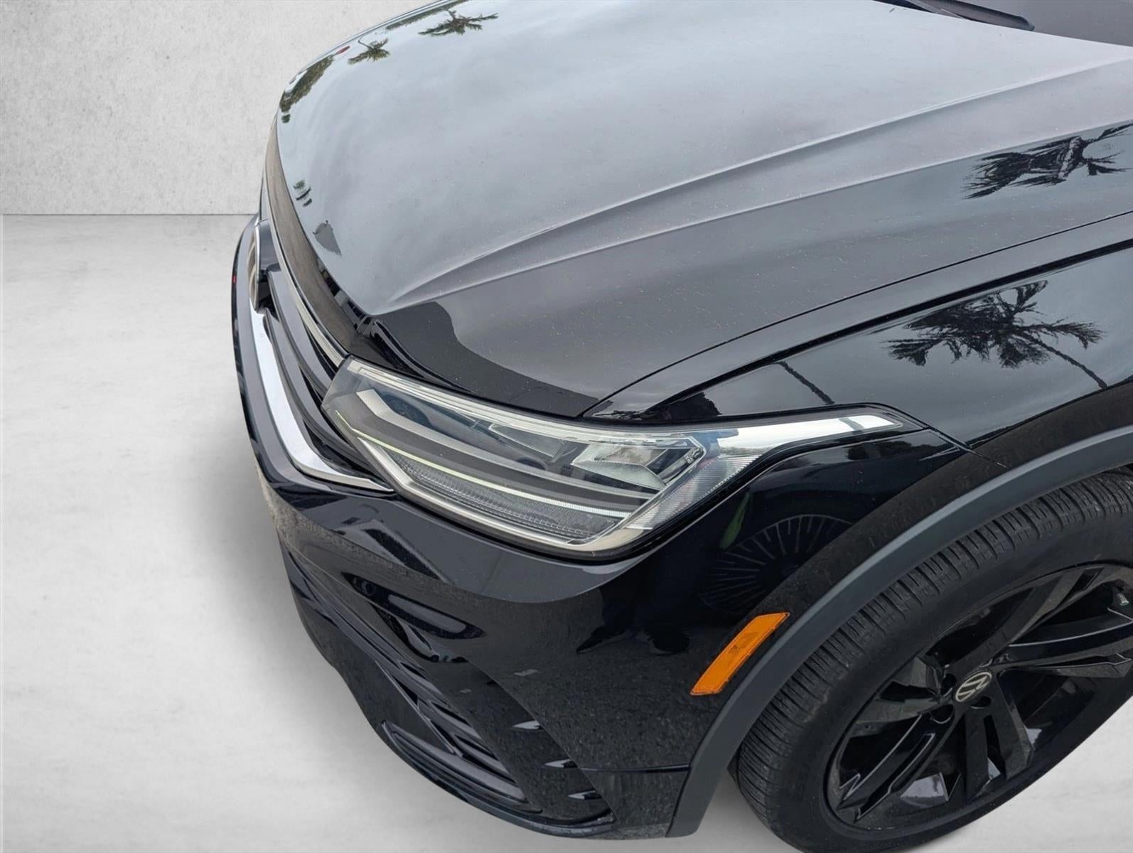 2023 Volkswagen Tiguan 2.0T SE R-Line Black FWD