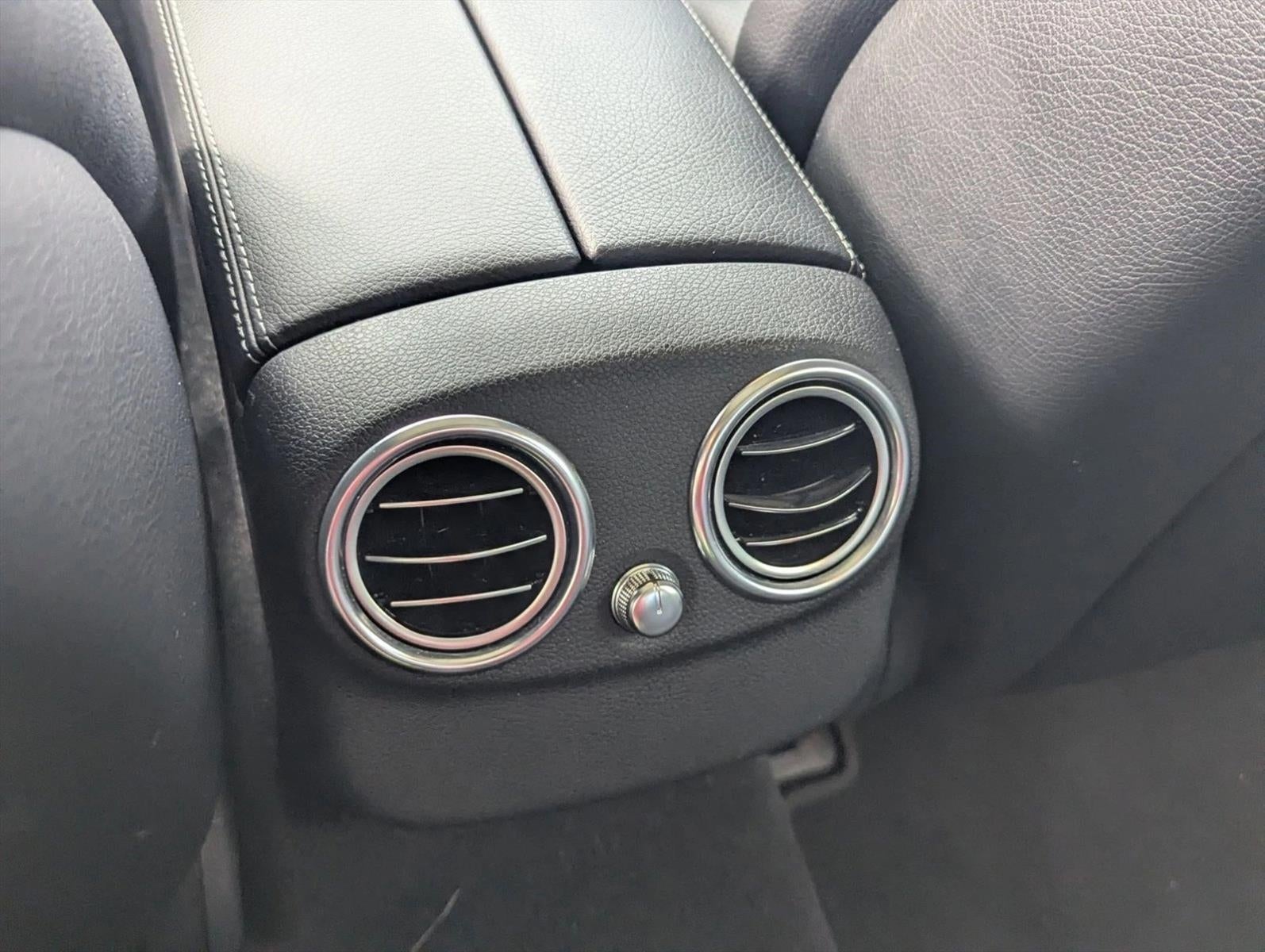 2015 Mercedes-Benz C-Class C 300 4MATIC® Luxury Sedan