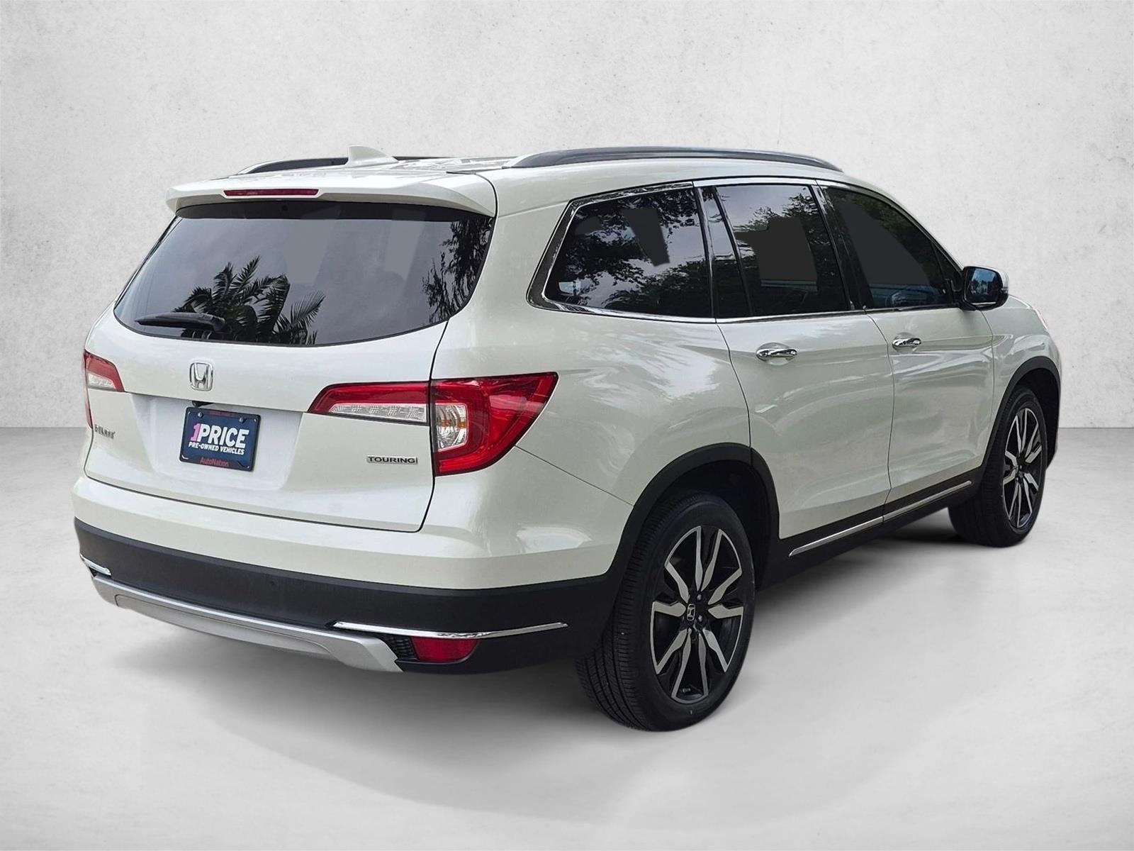 2019 Honda Pilot Touring 8-Passenger 2WD