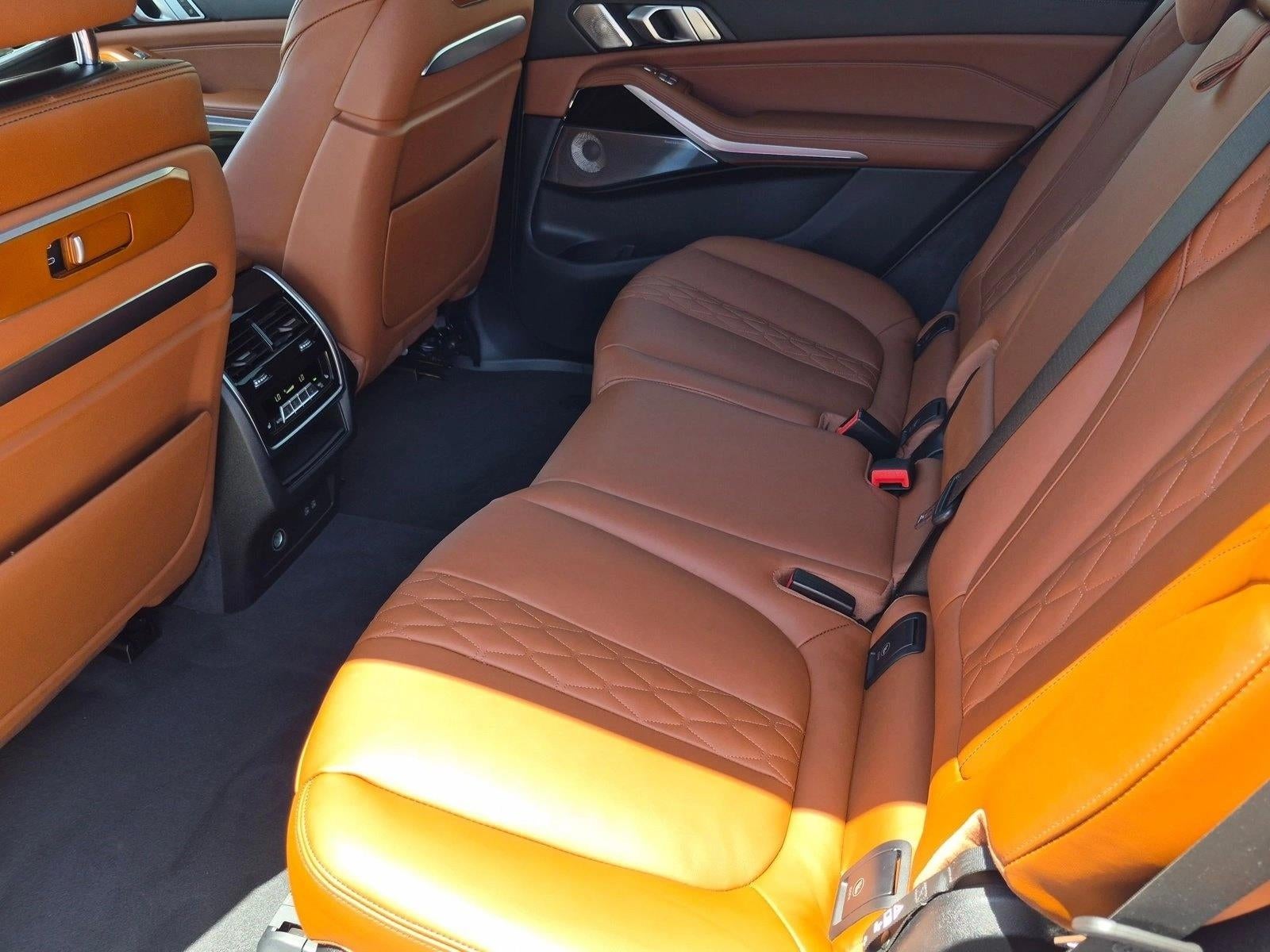 2025 BMW X7 M60i Sports Activity Vehicle