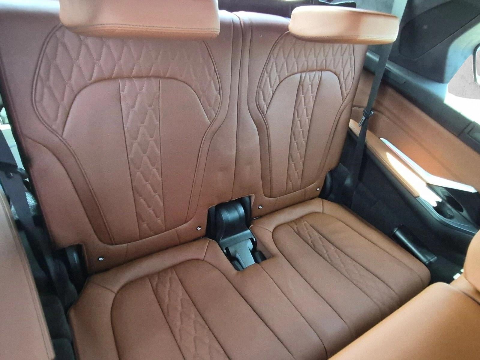 2025 BMW X7 M60i Sports Activity Vehicle