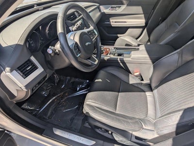 2018 Jaguar XF Sedan 35t Prestige RWD *Ltd Avail*
