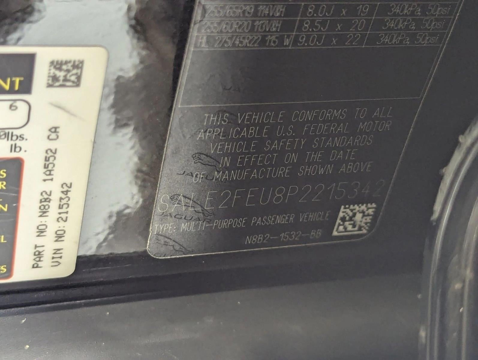 2023 Land Rover Defender 130 X-Dynamic SE AWD