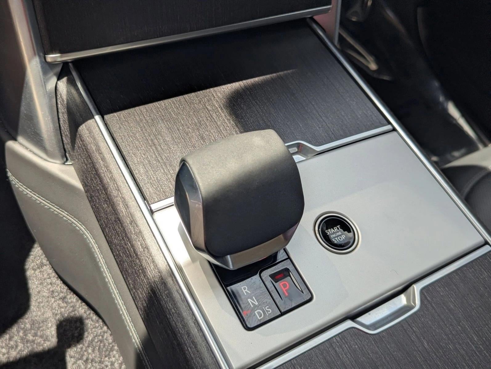 2024 Land Rover Range Rover P530 Autobiography LWB
