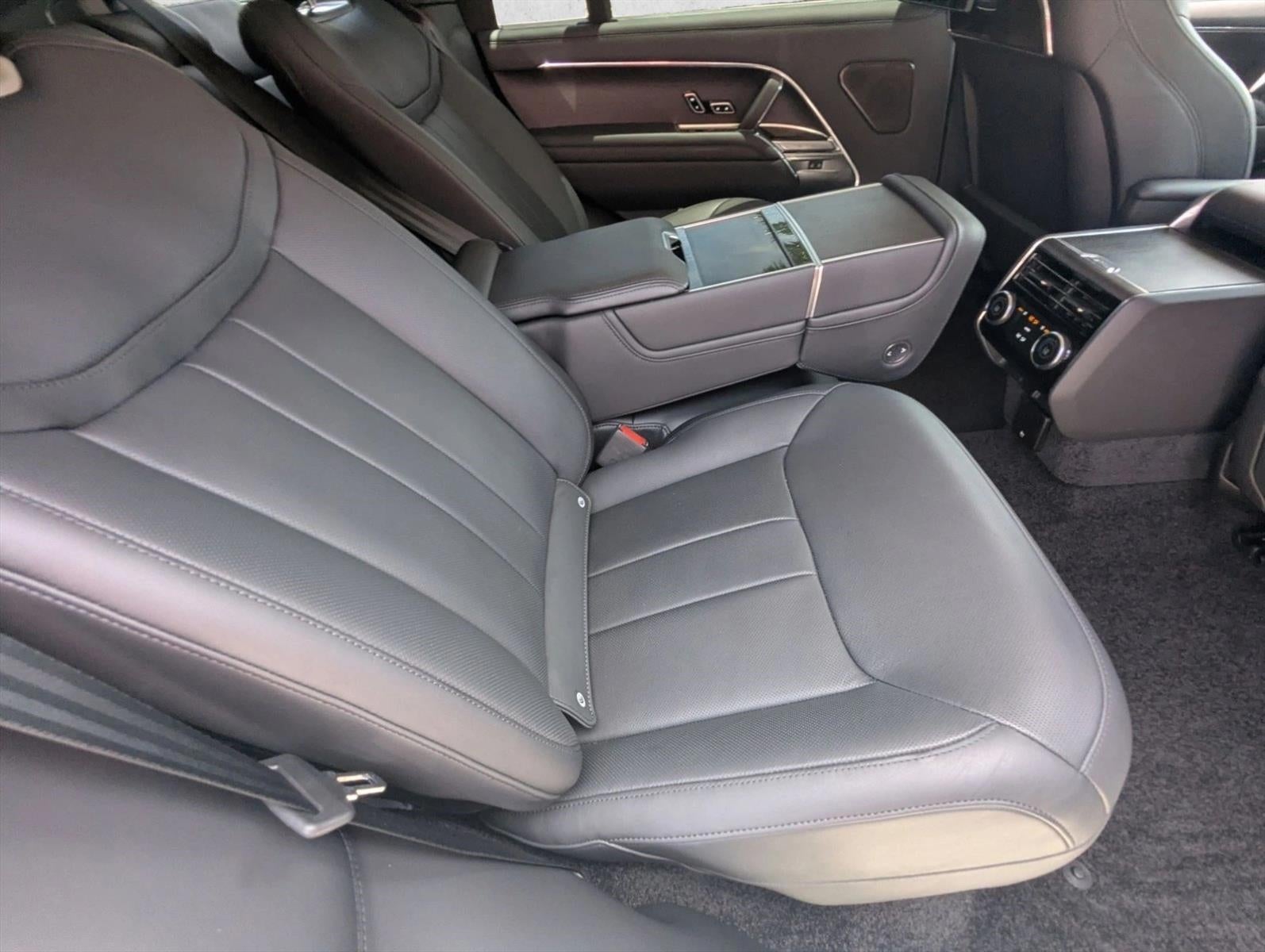 2024 Land Rover Range Rover P530 Autobiography LWB