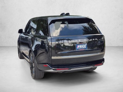 2024 Land Rover Range Rover P530 SE SWB