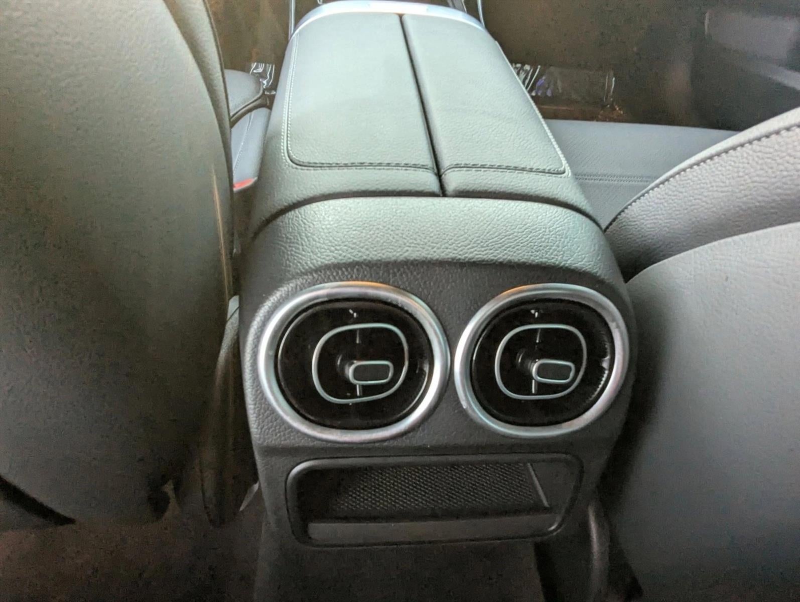 2025 Mercedes-Benz C-Class C 300 Sedan