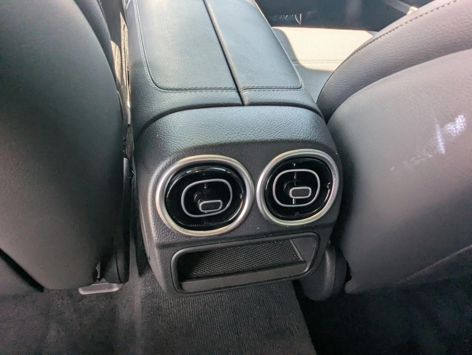 2026 Mercedes-Benz C-Class C 300 Sedan