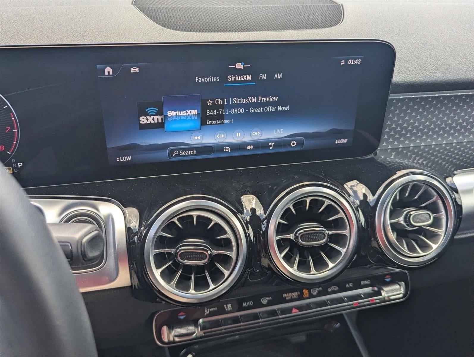 2024 Mercedes-Benz GLB GLB 250 4MATIC® SUV